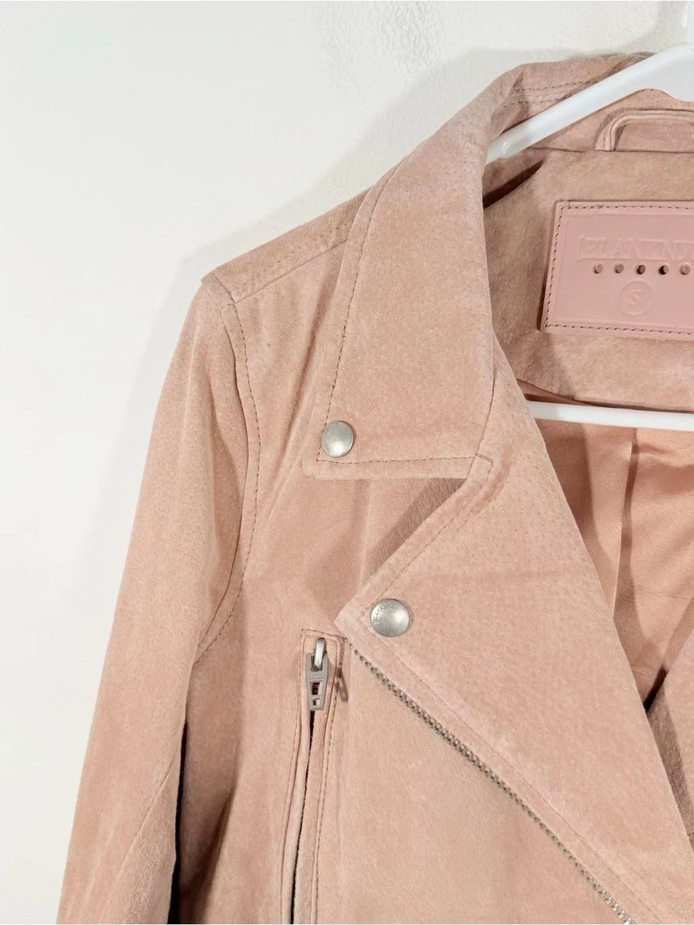 BlankNYC Blush Desert Pink 100% Genuine Suede Leather Cropped Moto Jacket Small